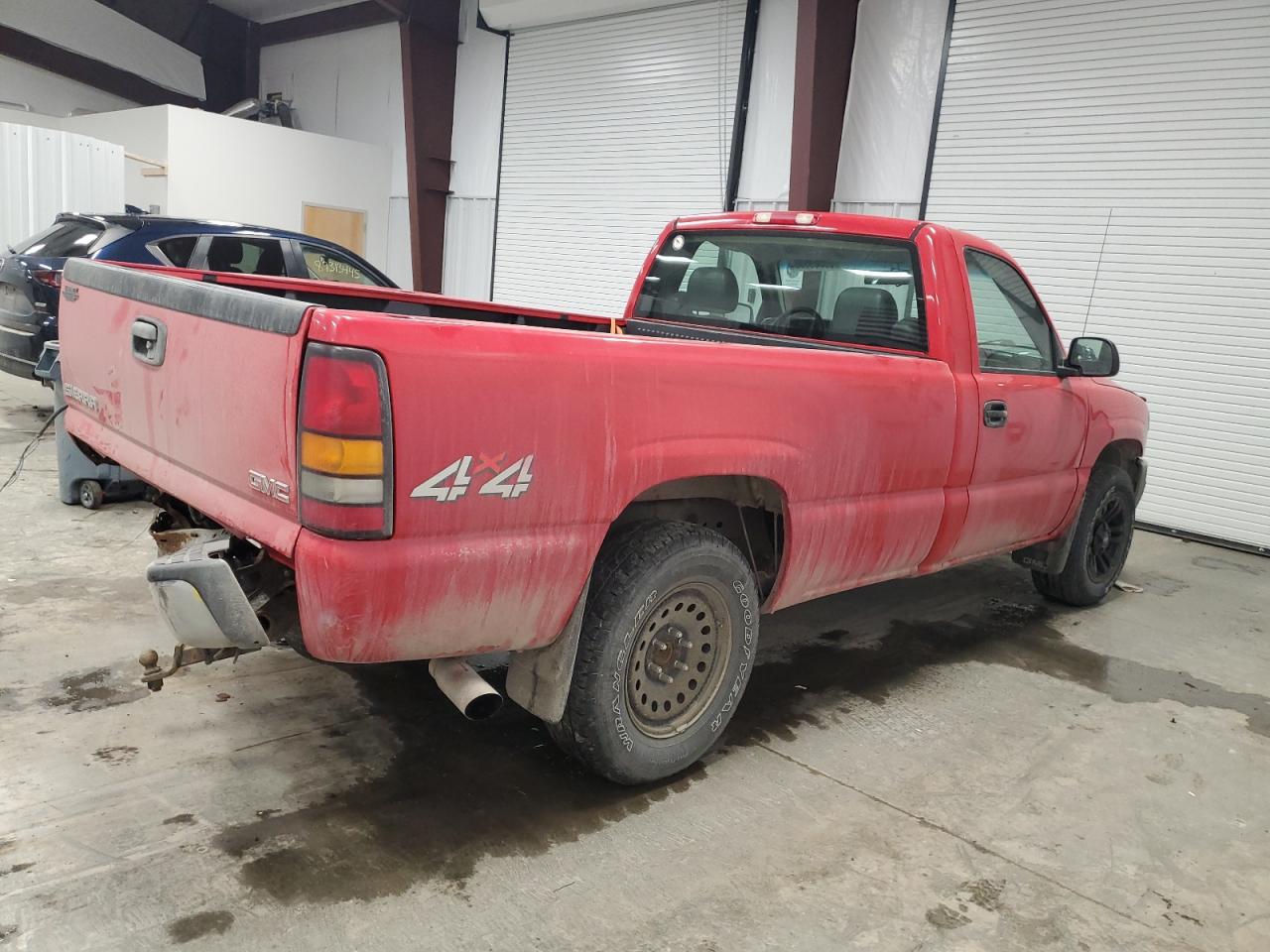 2006 GMC Sierra - Image 3