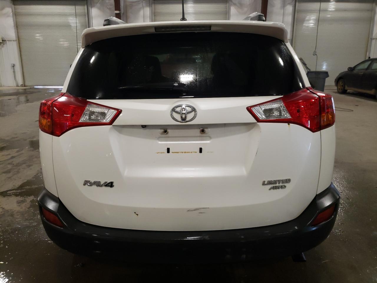 2013 Toyota RAV 4 - Image 6