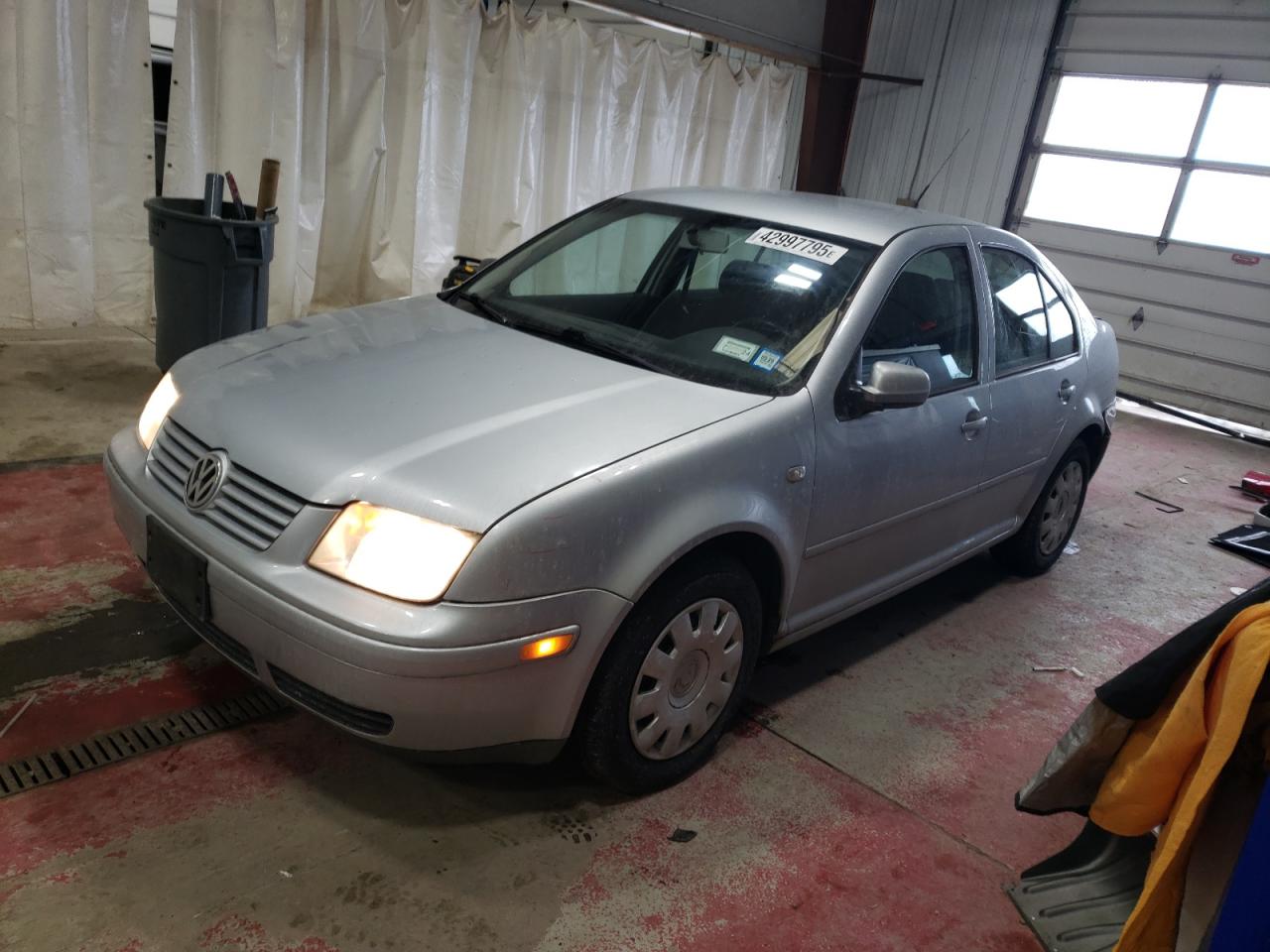 2003 Volkswagen Jetta - Image 1