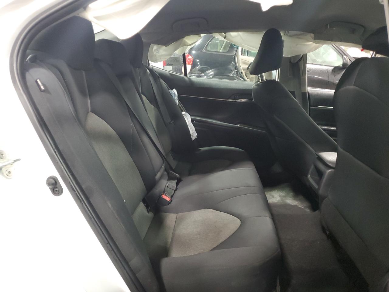 2022 Toyota Camry - Image 10