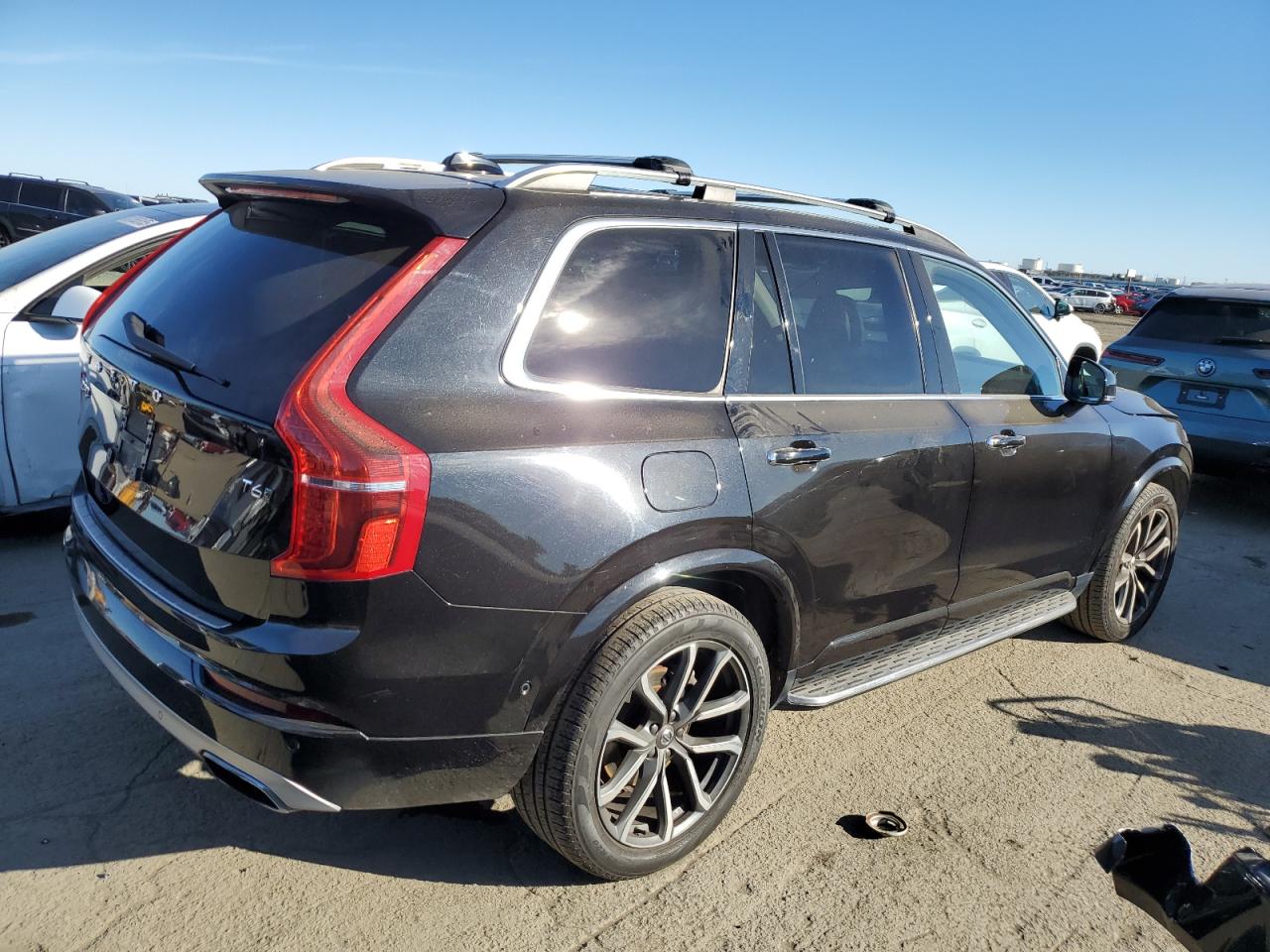 VIN YV4A22PK3H1110691 2017 VOLVO XC90 no.3