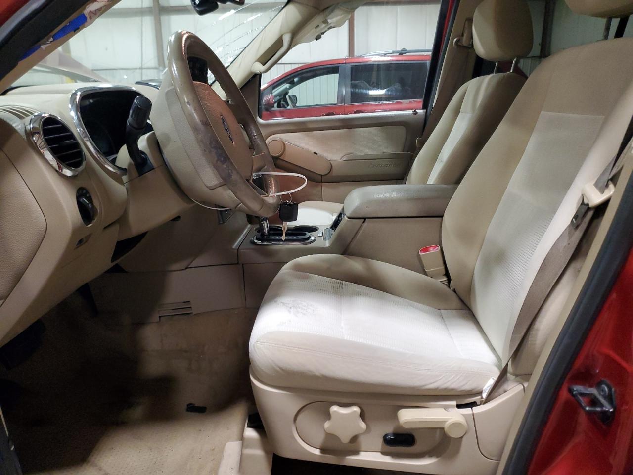 2008 Ford Explorer - Image 7