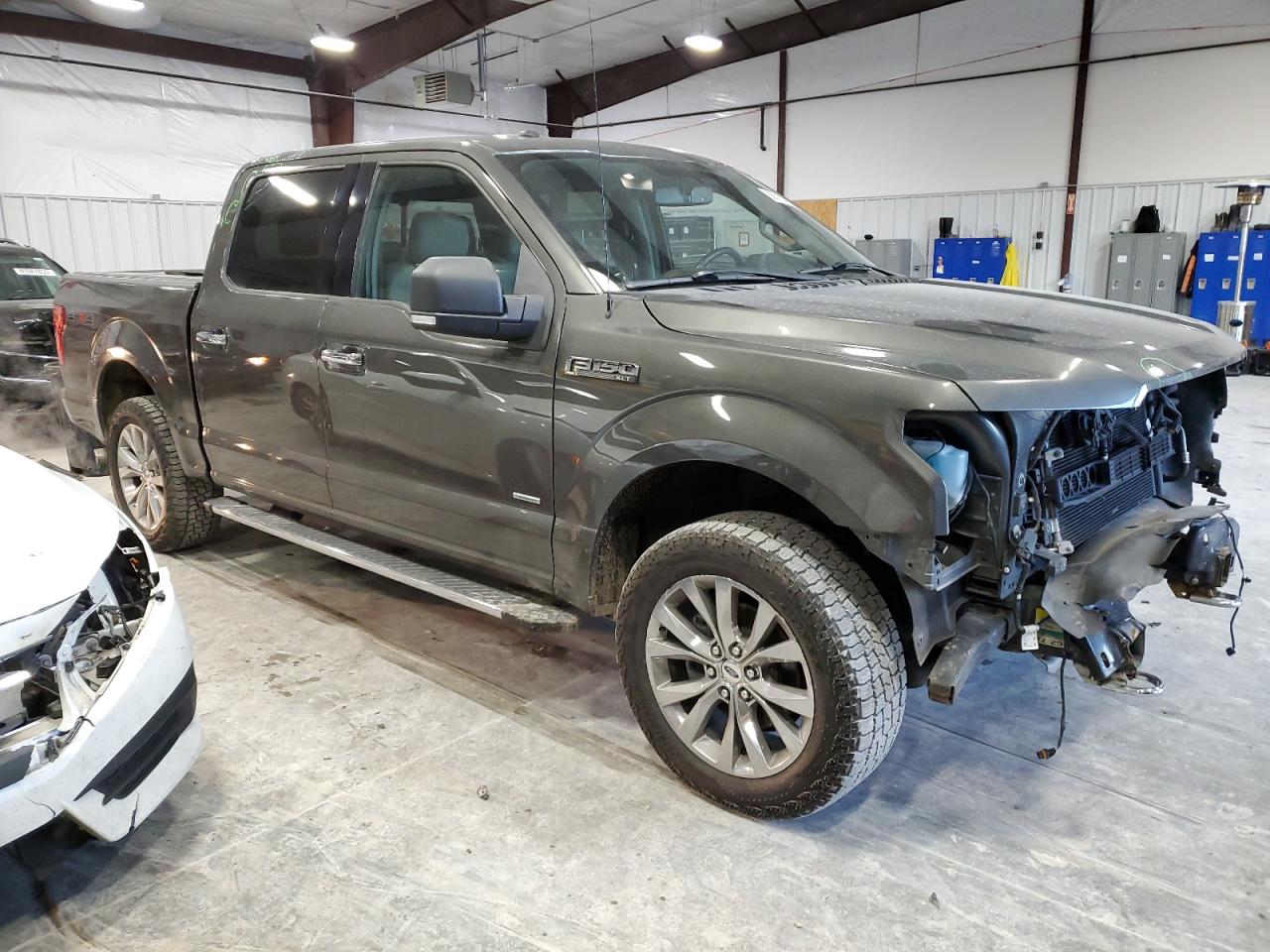 2016 Ford F-150 - Image 4