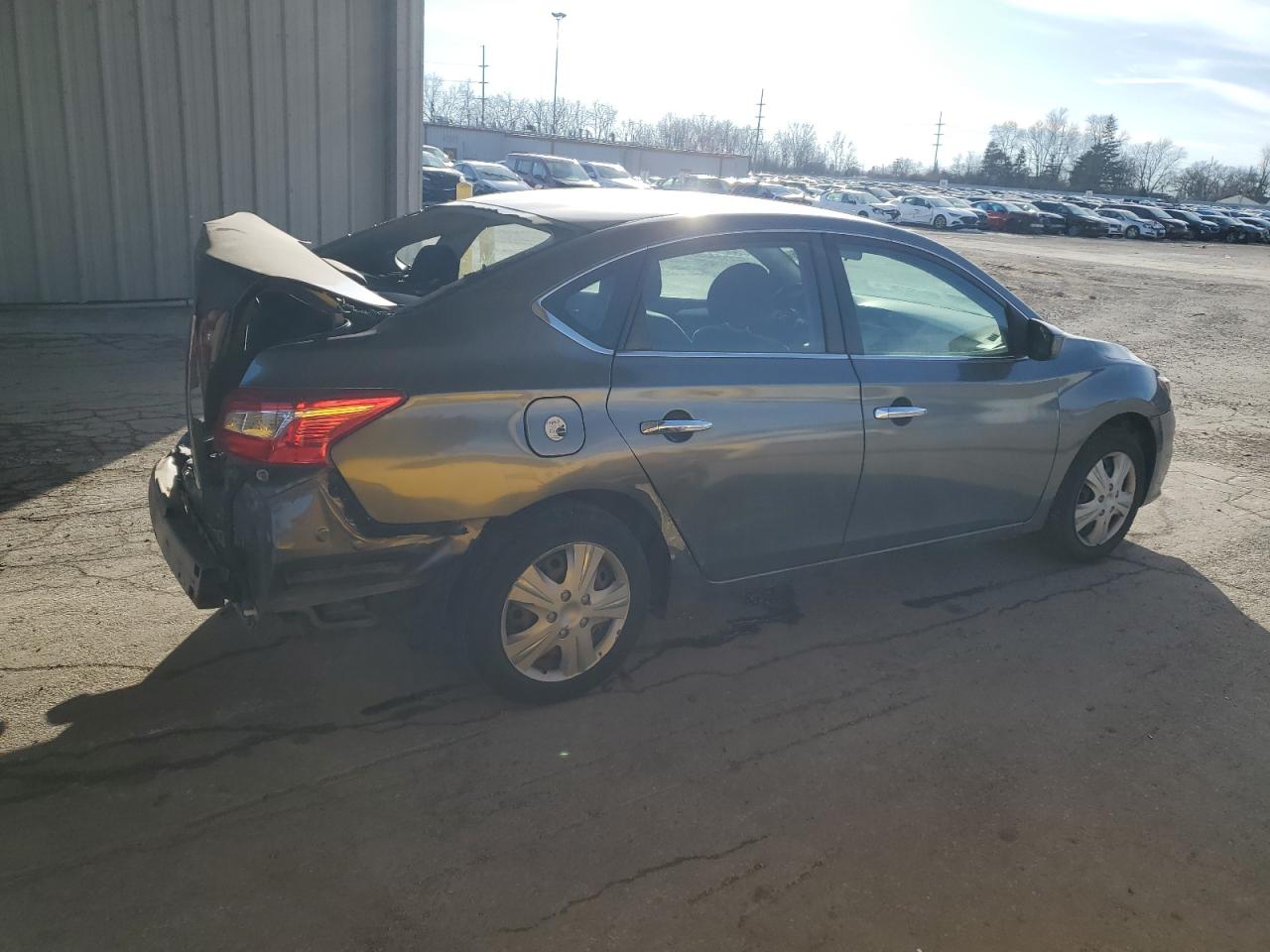 2019 Nissan Sentra - Image 3