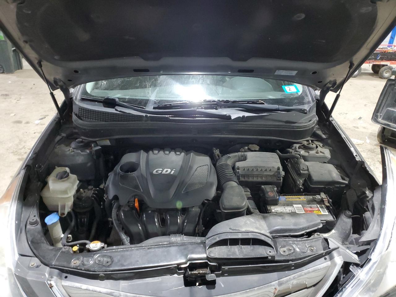 2013 Hyundai Sonata - Image 11