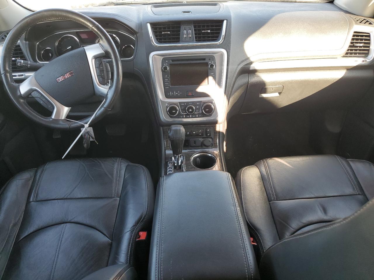 2016 GMC Acadia - Image 8