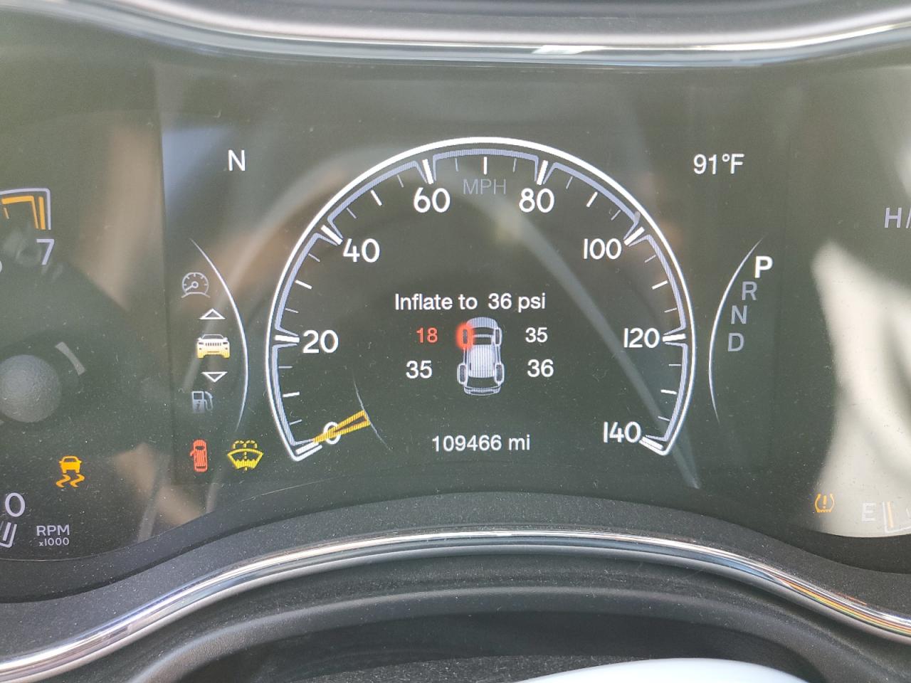 2020 Jeep Grand Cherokee - Image 9