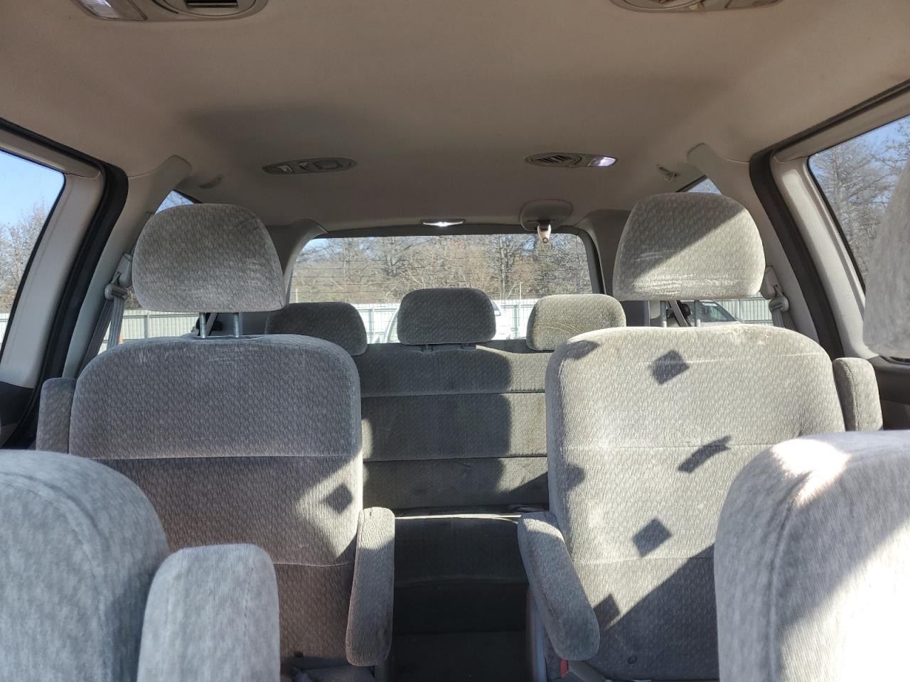 2001 Honda Odyssey - Image 10