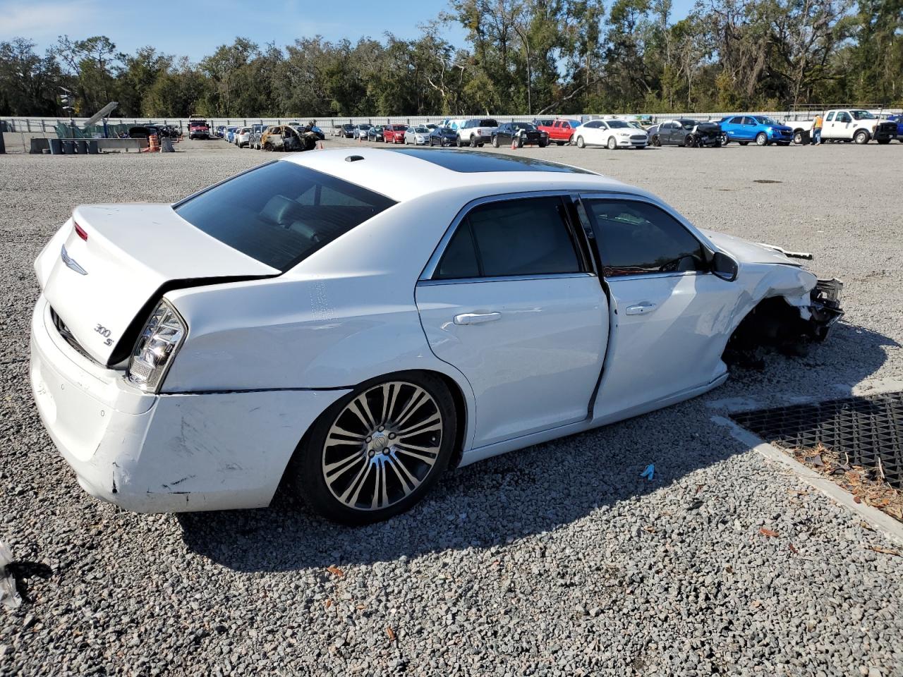 2012 Chrysler 300 - Image 3