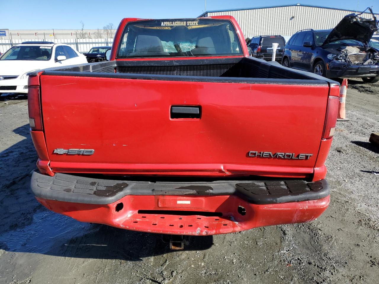 2003 Chevrolet S-10 Pickup - Image 6