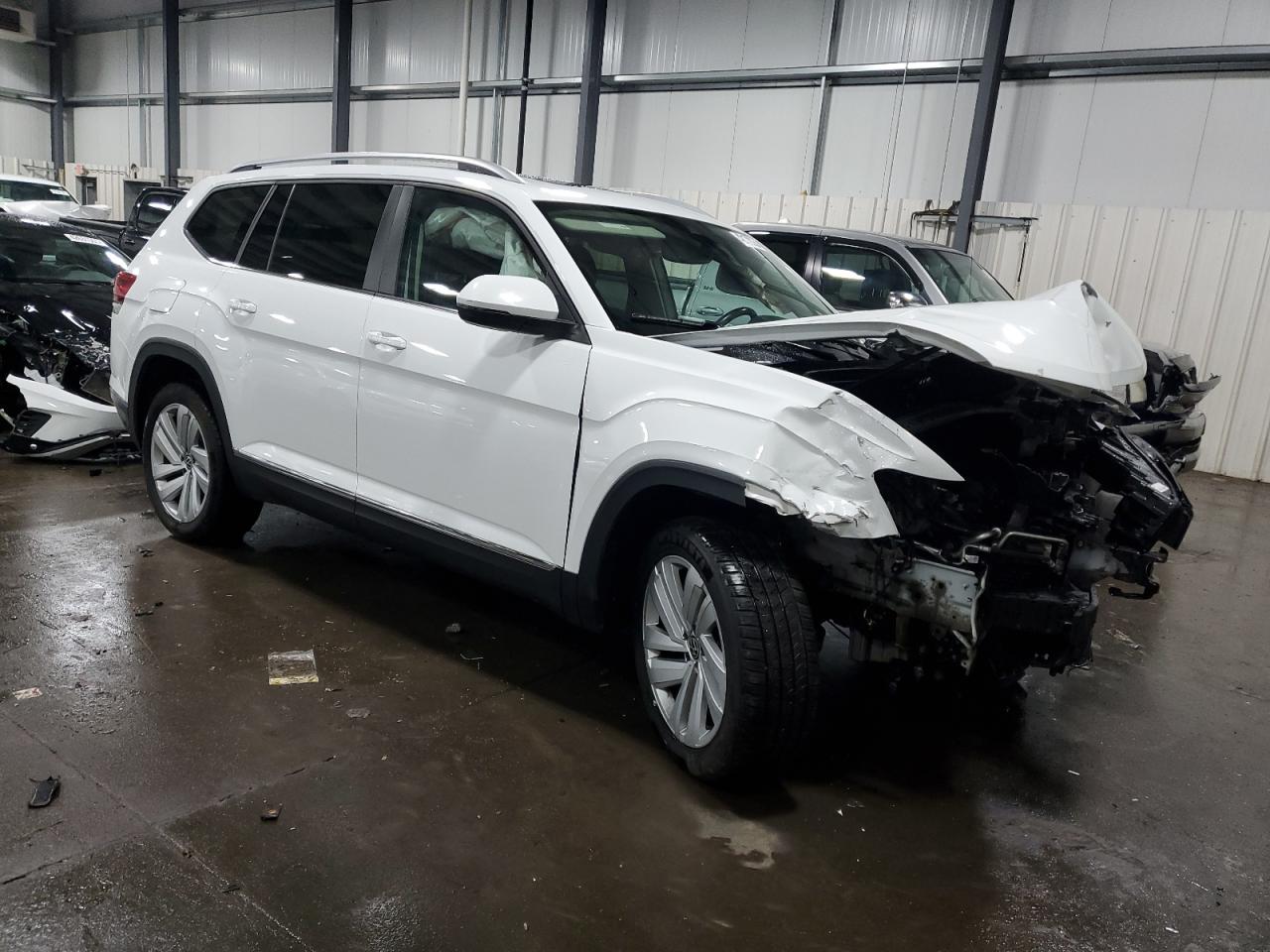 2021 Volkswagen Atlas - Image 4