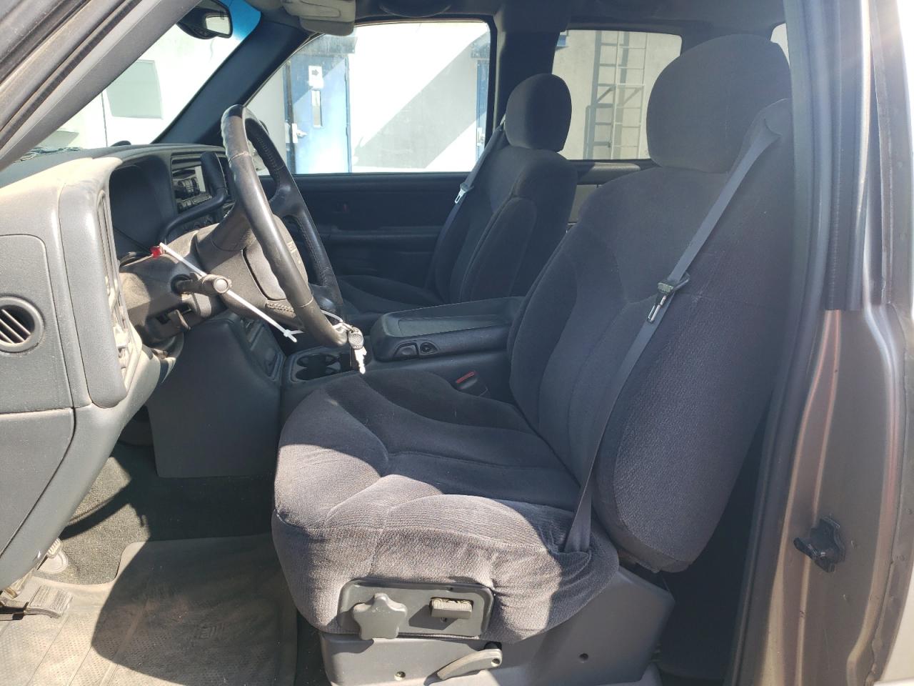 2000 GMC New Sierra C1500 VIN: 1GTEC19T1YZ181889 Lot: 89095505