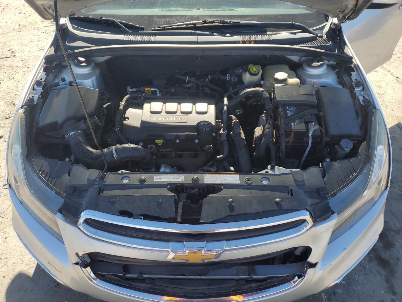 2015 Chevrolet Cruze - Image 11