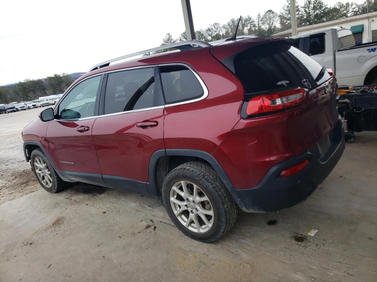 2016 Jeep Grand Cherokee - Image 2