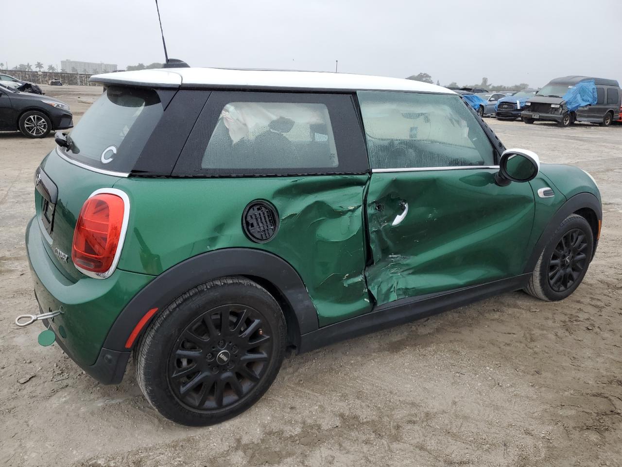 2020 MINI Cooper - Image 3