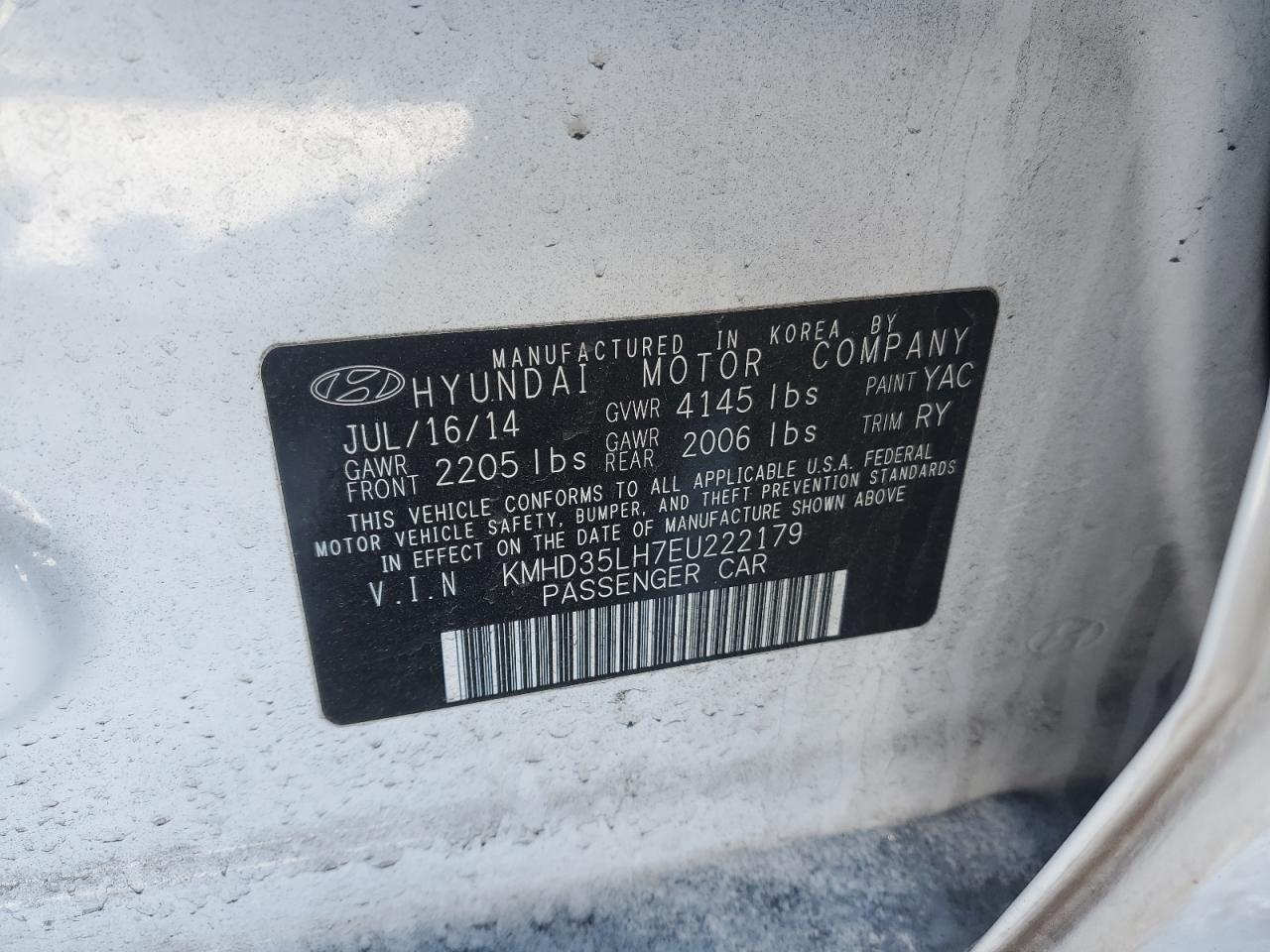 2014 Hyundai Elantra - Image 14