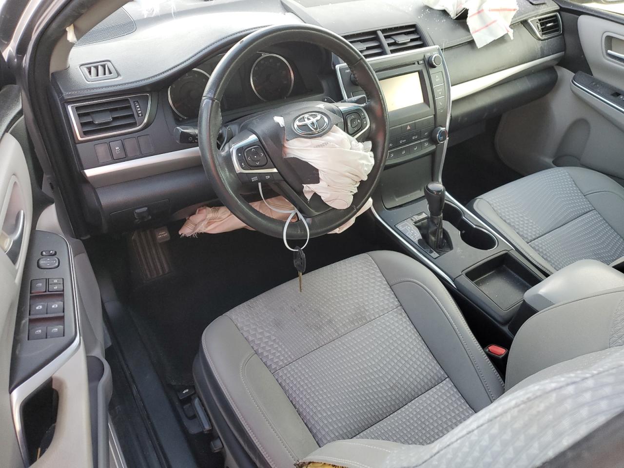 2015 Toyota Camry - Image 8