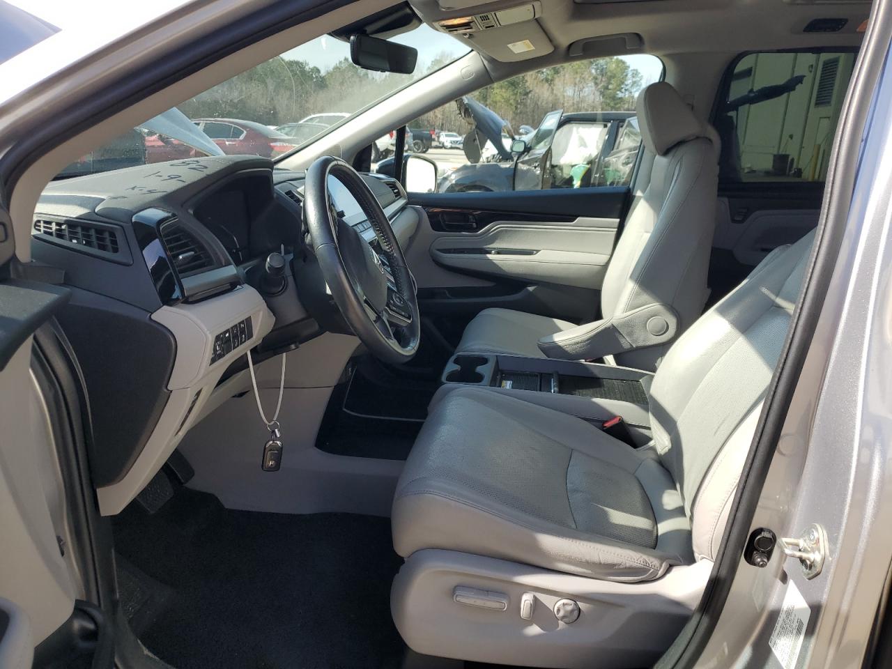 2020 Honda Odyssey - Image 7