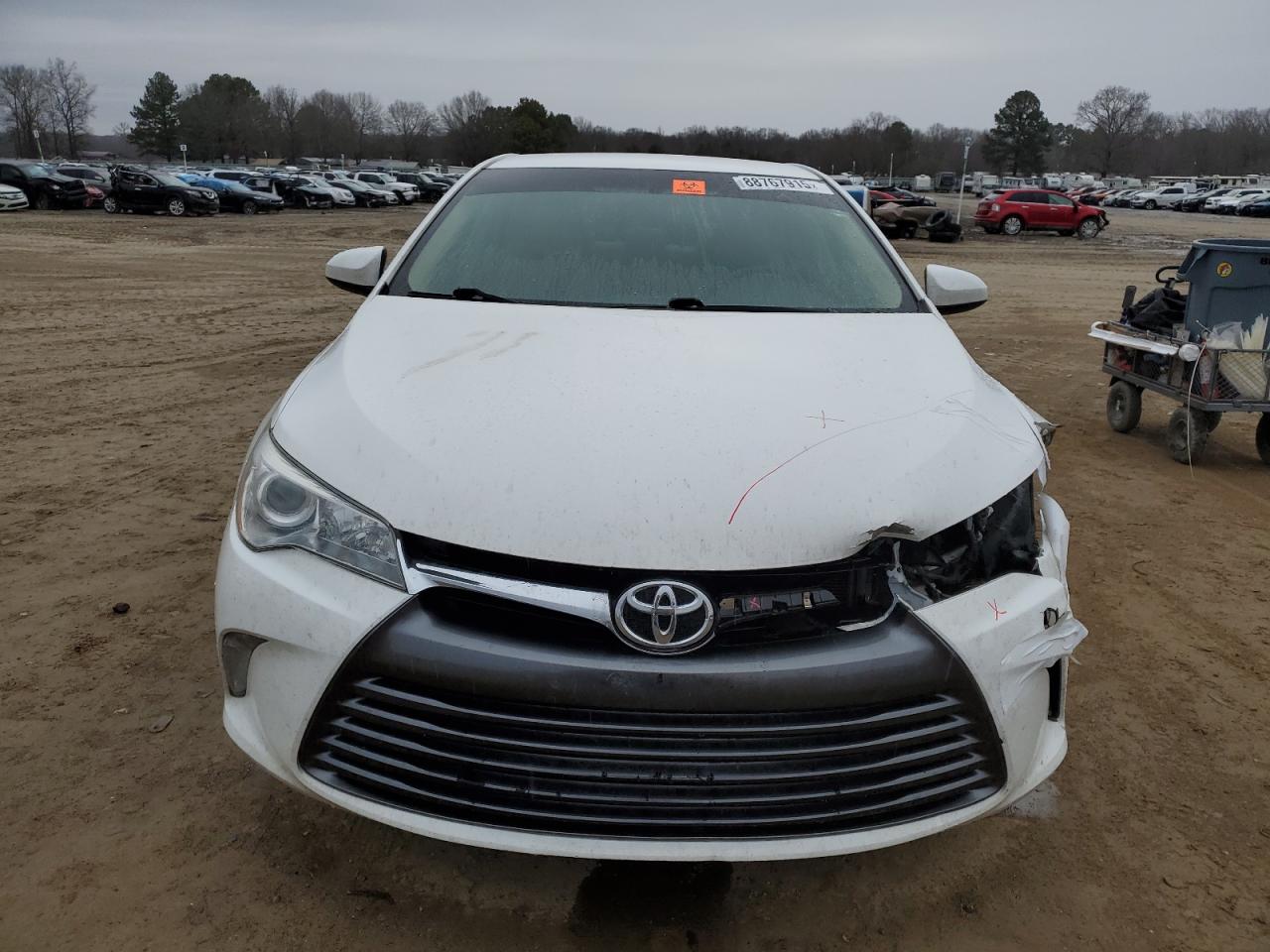 2015 Toyota Camry - Image 5