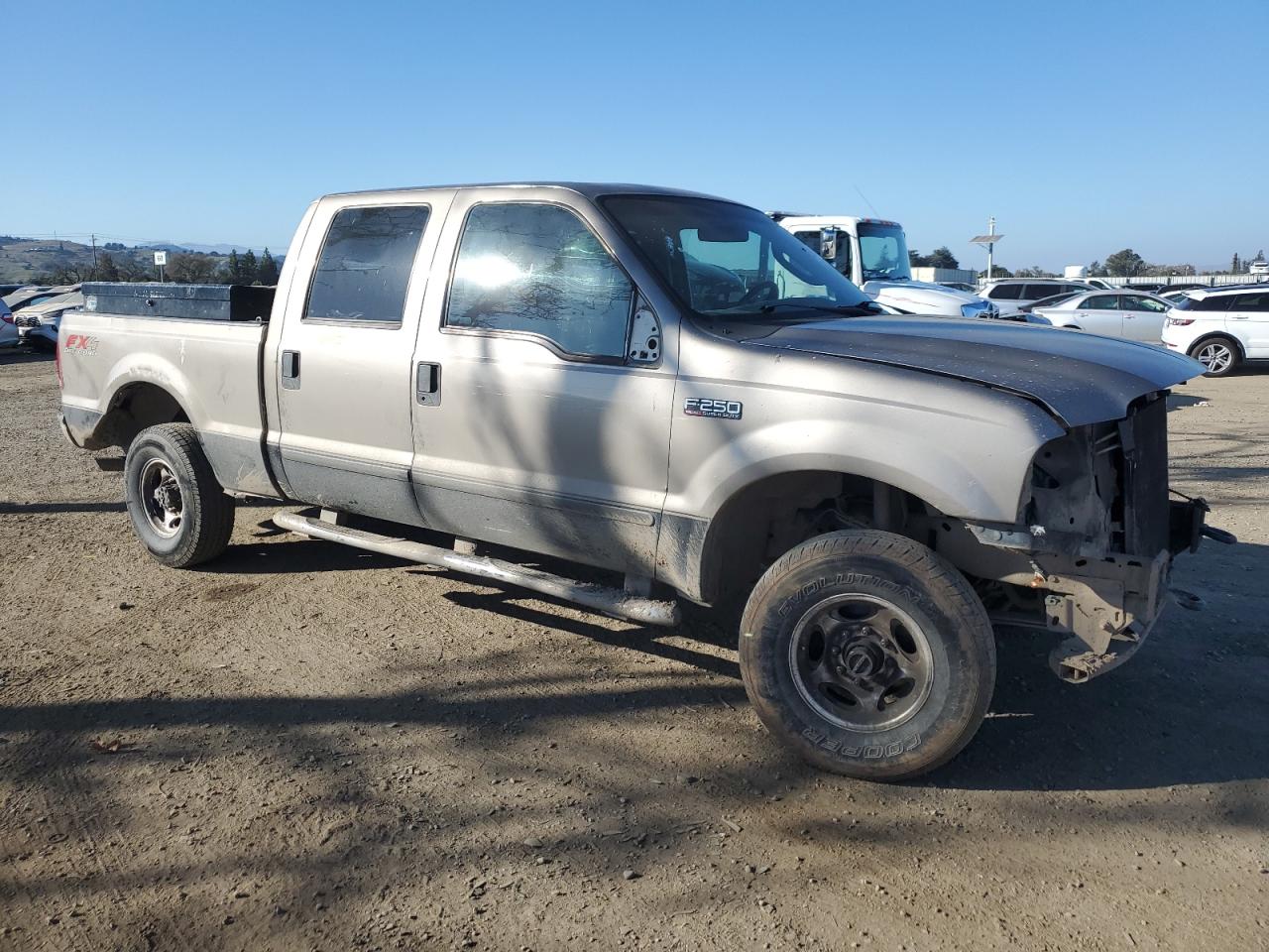 2003 Ford F250 - Image 4