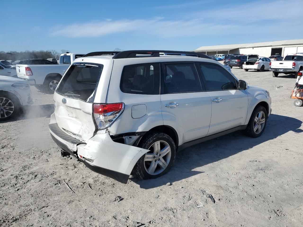 2009 Subaru Forester - Image 3