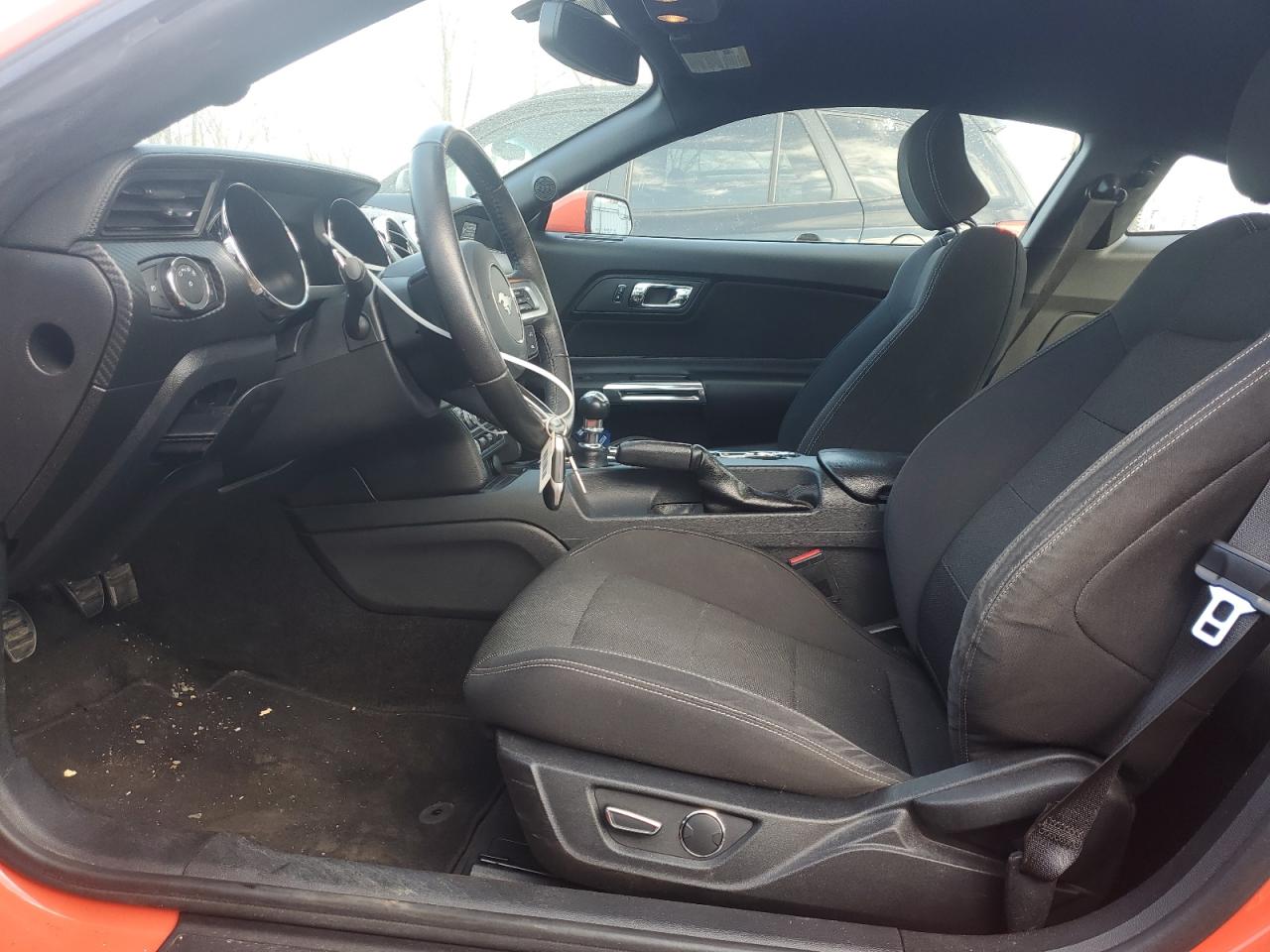 2016 Ford Mustang - Image 7