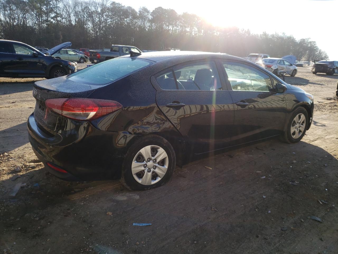 2018 Kia Forte - Image 3