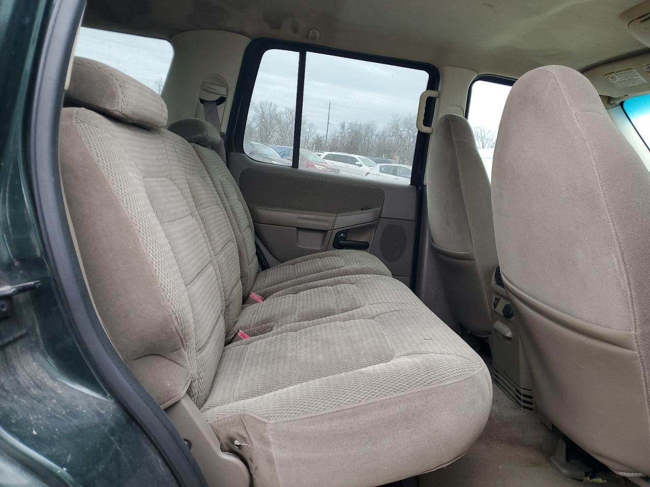 2002 Ford Explorer - Image 12