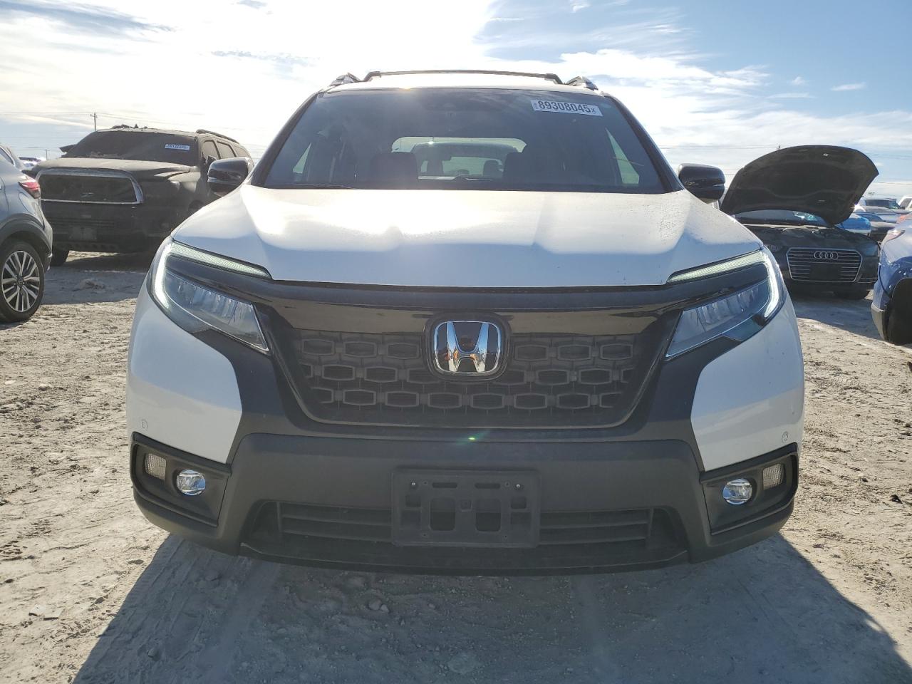2021 Honda Passport - Image 5