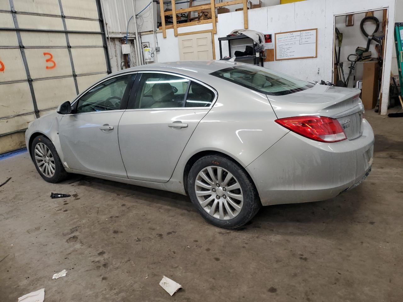 2011 Buick Regal - Image 2