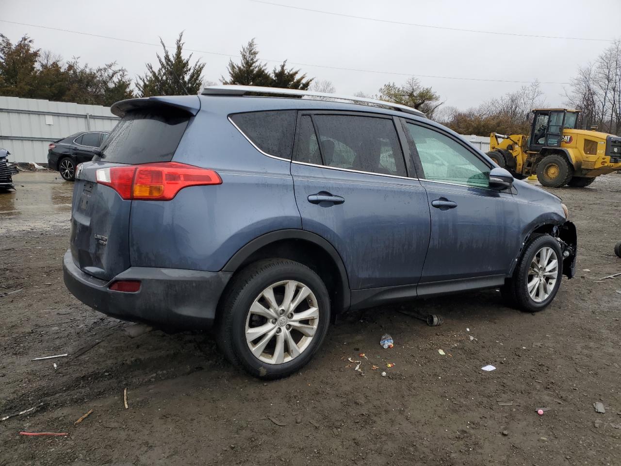 2014 Toyota RAV 4 - Image 3