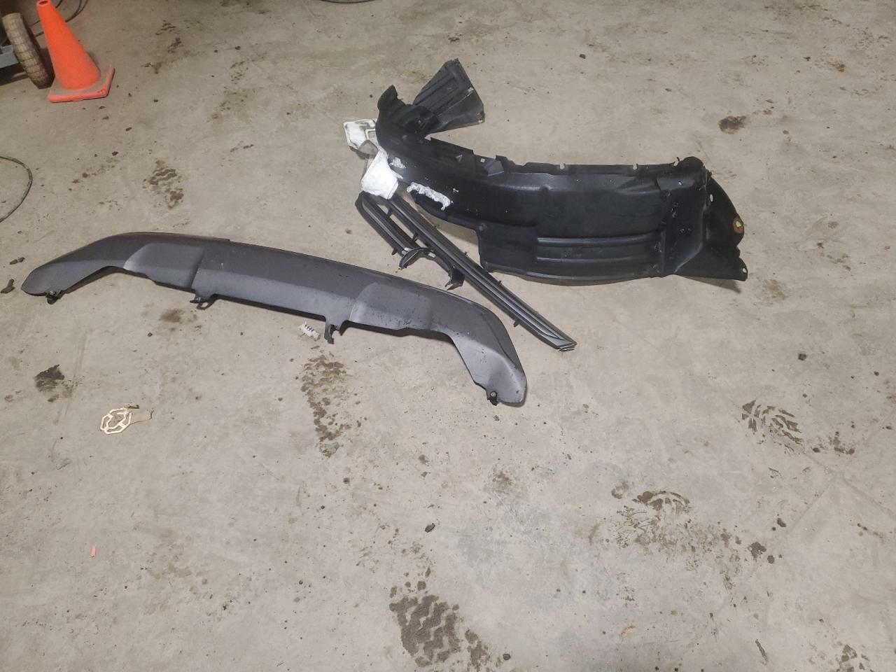 2017 Lexus GX - Image 13