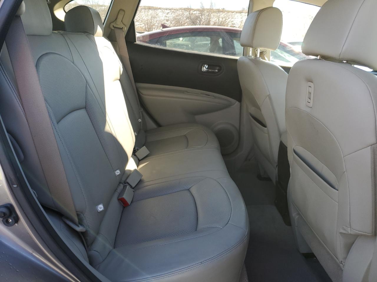 2010 Nissan Rogue - Image 11