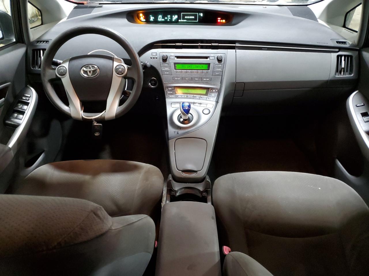 2011 Toyota Prius - Image 8