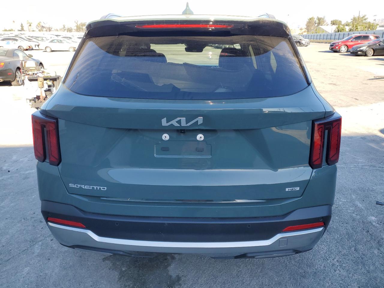 2025 Kia Sorento - Image 6