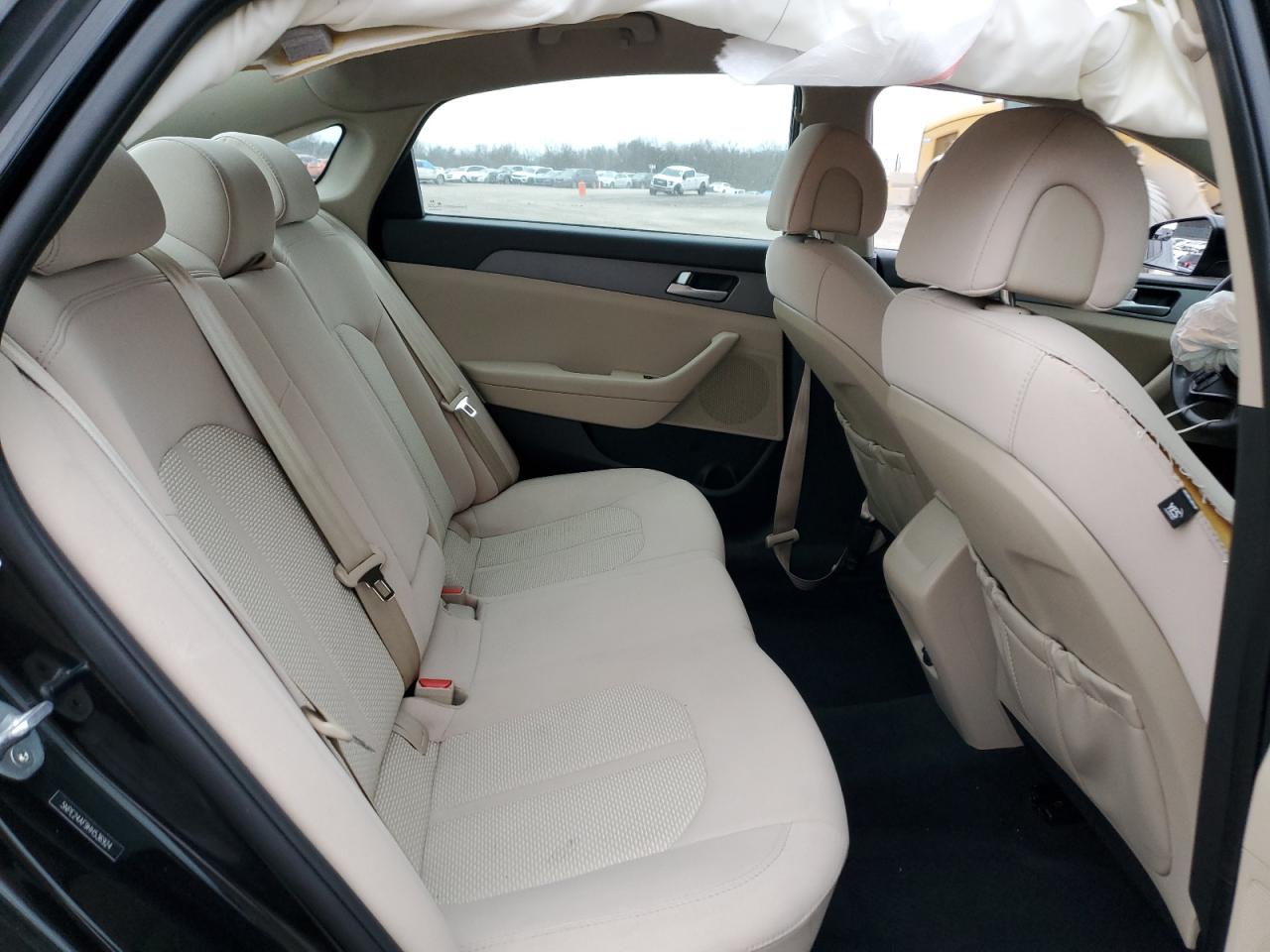 2017 Hyundai Sonata - Image 11