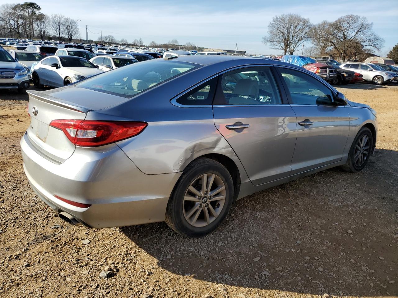 2017 Hyundai Sonata - Image 3