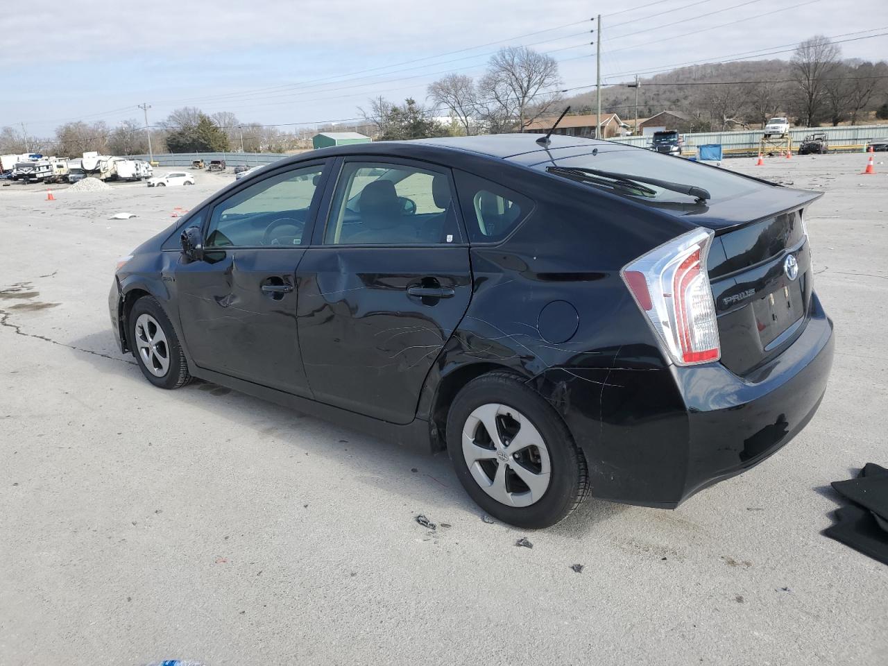 2015 Toyota Prius - Image 2