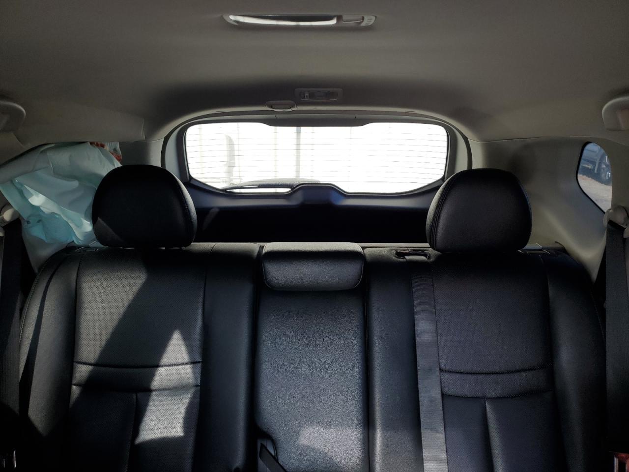 2020 Nissan Rogue - Image 10