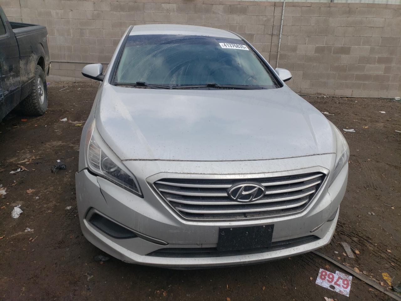 2017 Hyundai Sonata - Image 5