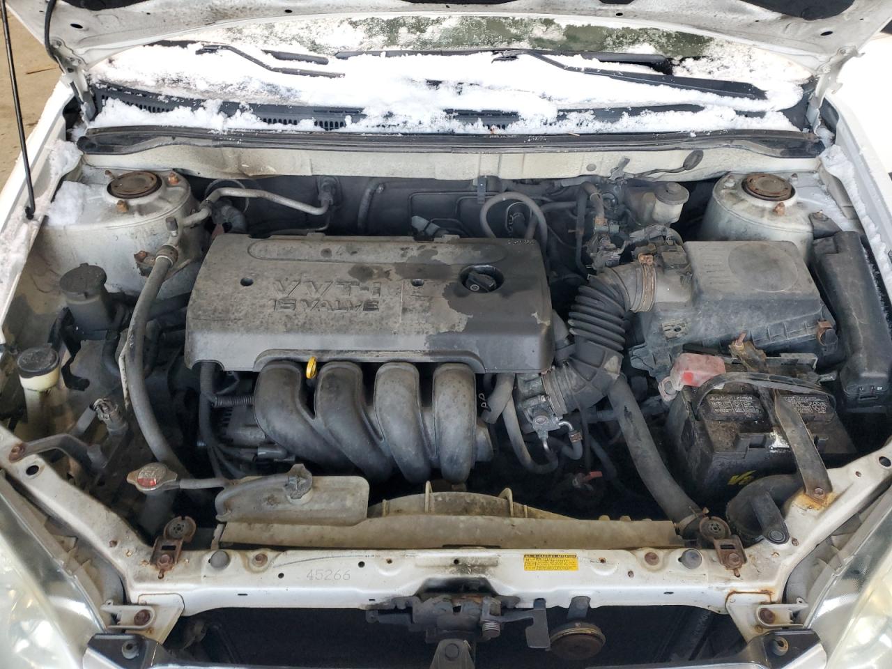 2005 Toyota Corolla - Image 11