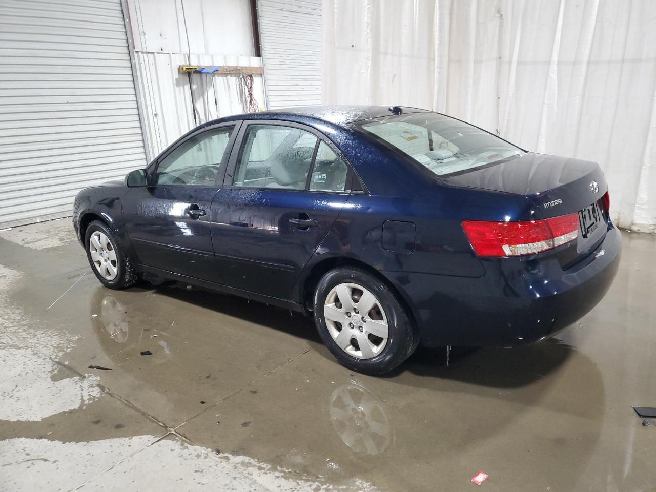 2008 Hyundai Sonata - Image 2