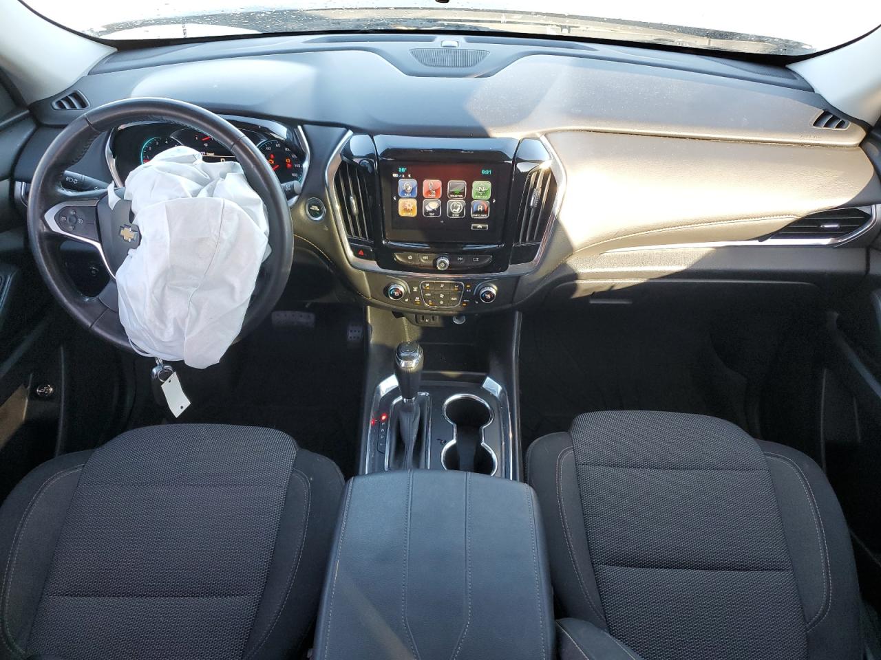 1GNEVGKWXJJ155787 CHEVROLET TRAVERSE 2018