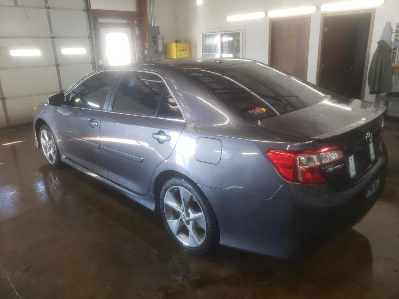 2014 Toyota Camry - Image 2