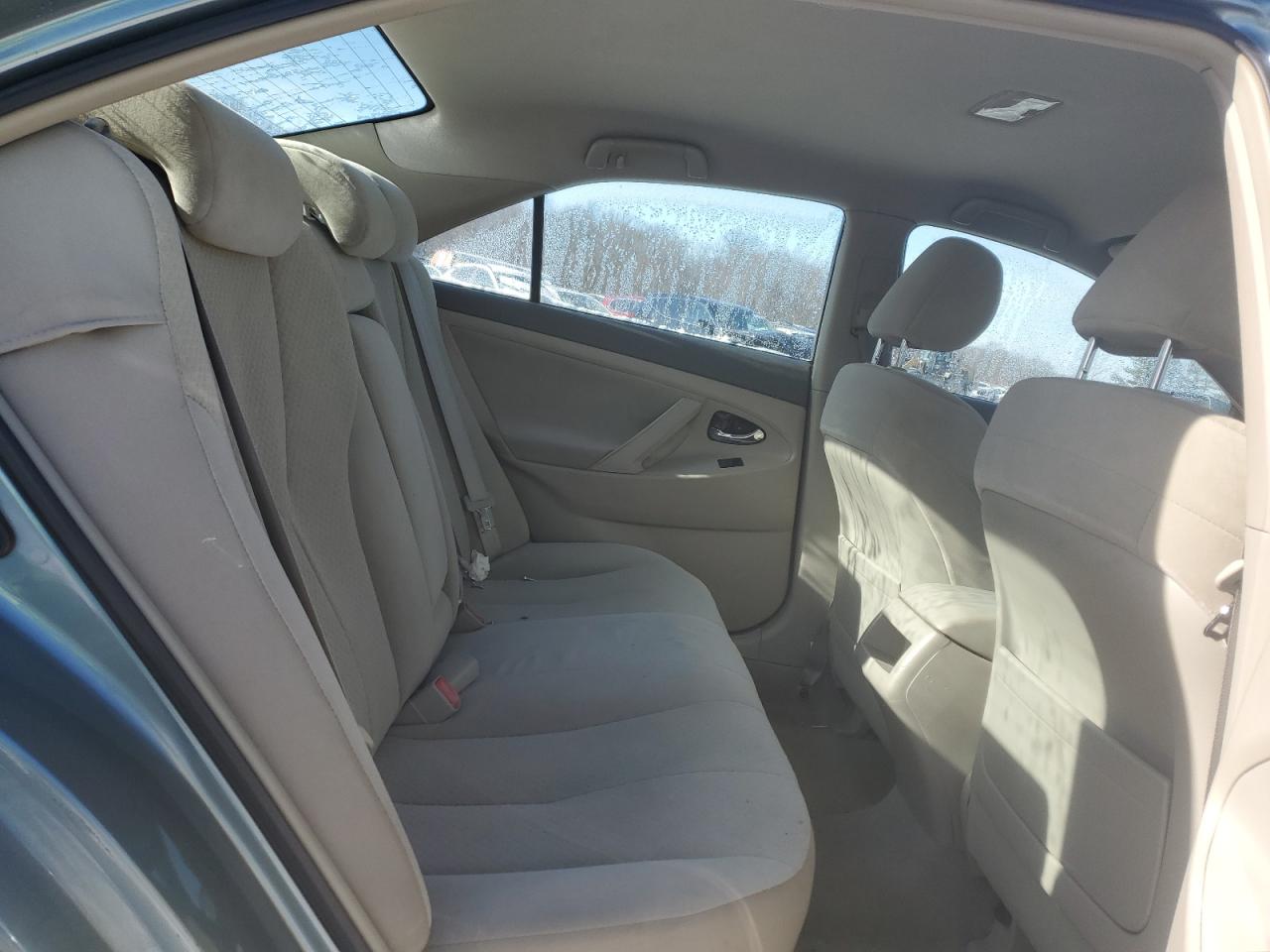 2007 Toyota Camry - Image 10