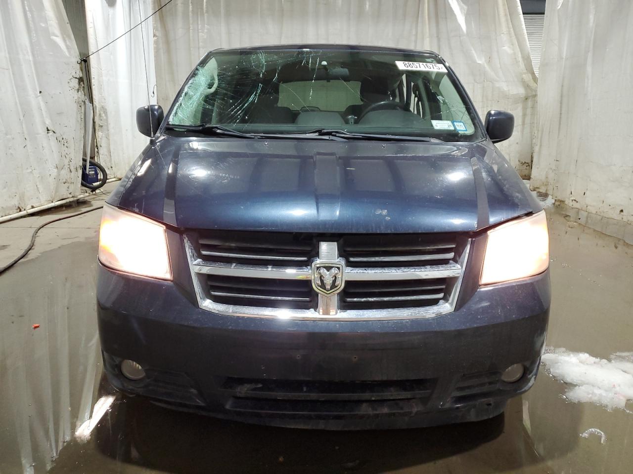 2008 Dodge Caravan - Image 5