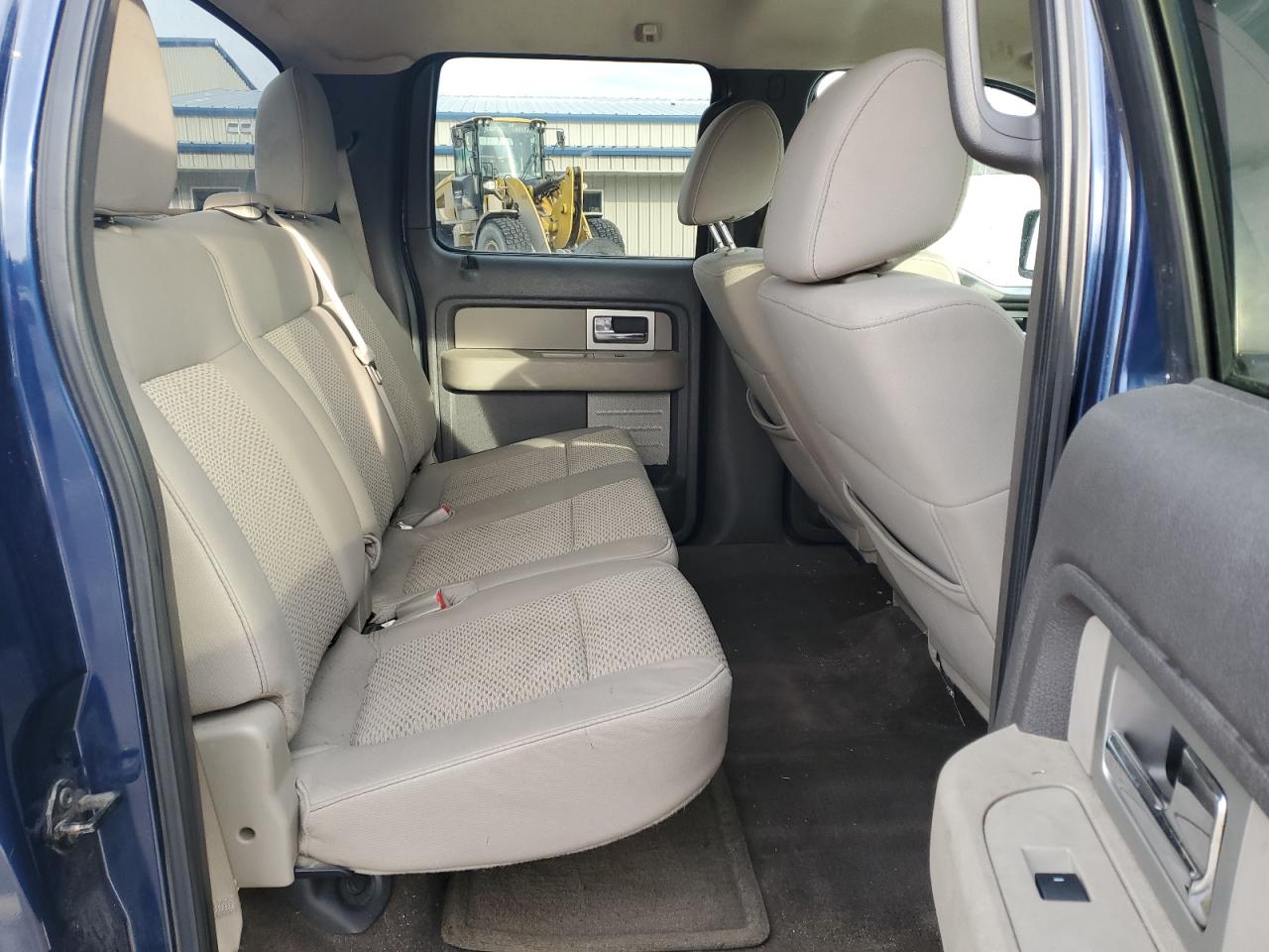 2010 Ford F-150 - Image 10