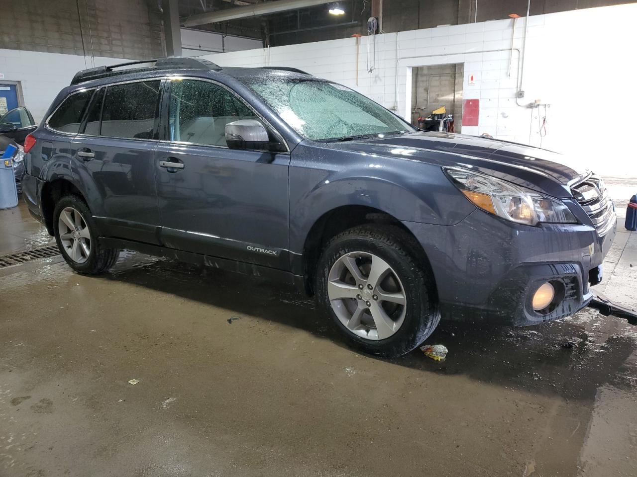 2014 Subaru Outback - Image 4