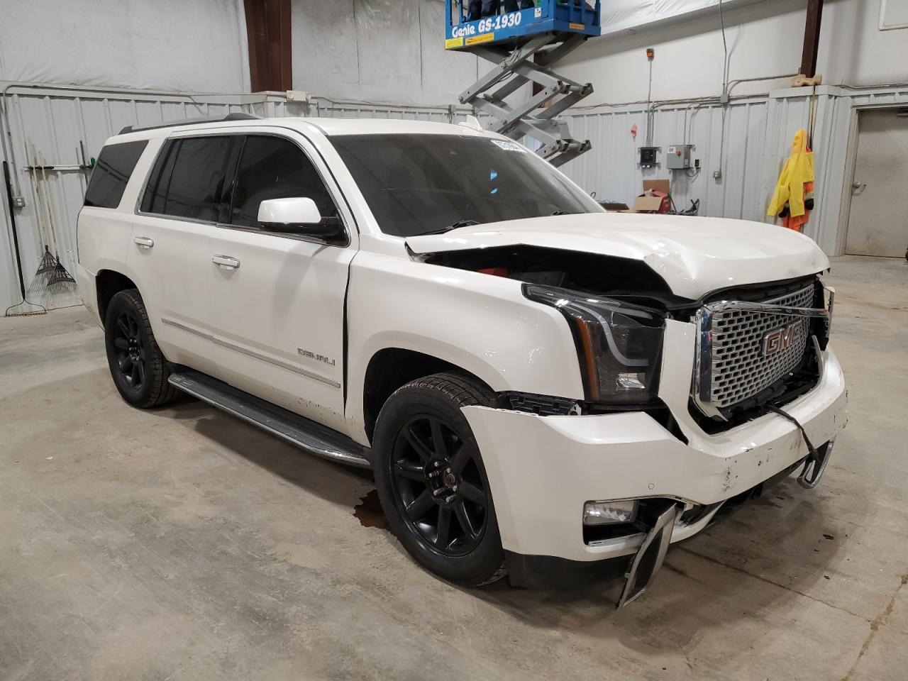 VIN 1GKS2CKJ2FR515861 2015 GMC YUKON no.4