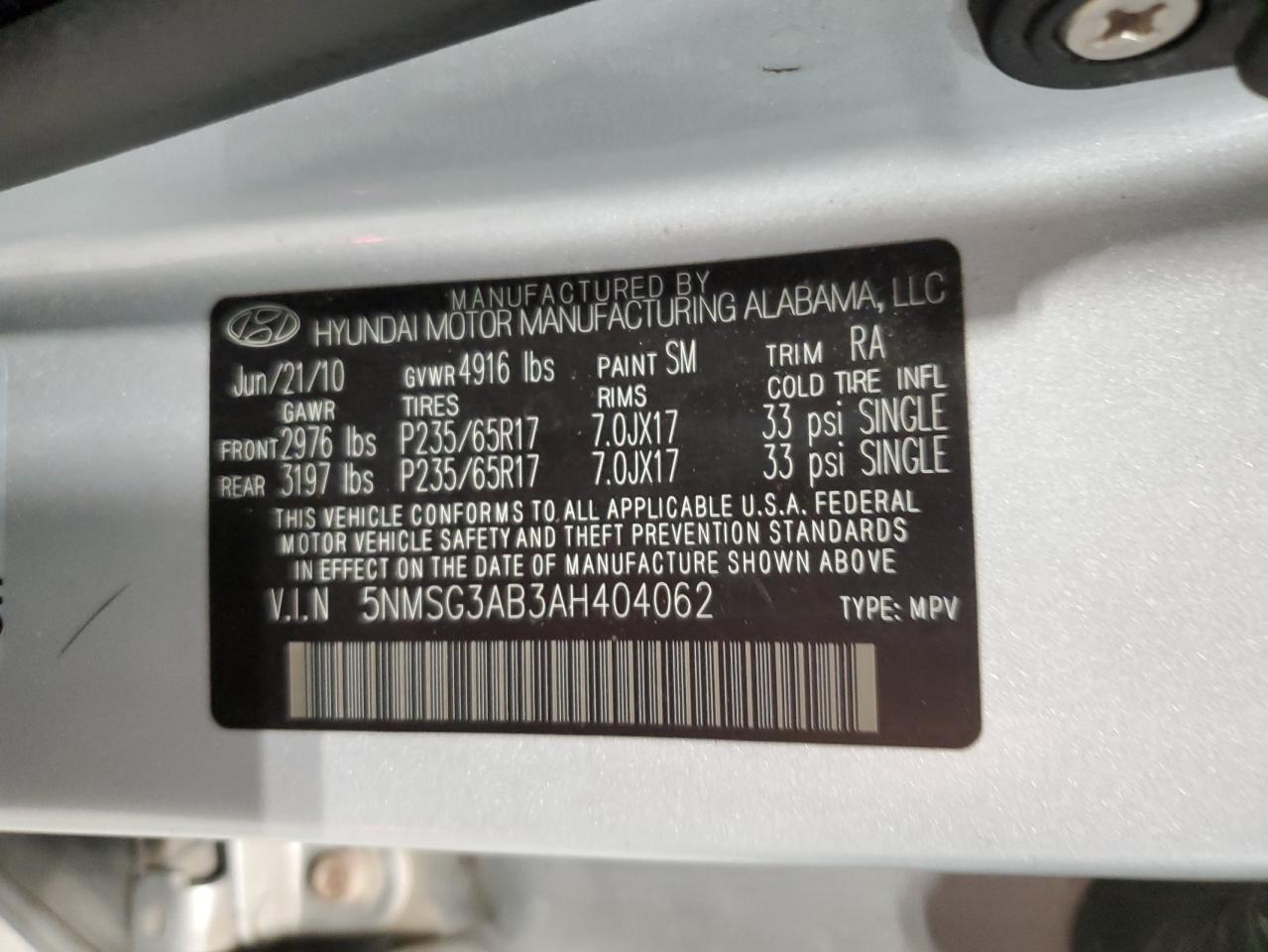 2010 Hyundai Santa Fe - Image 13